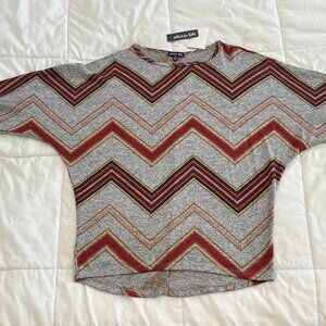 NWT Olivia Blu Women Sweater Chevron Scoop Neck Dolman 3/4 Sleeve Stretch Medium